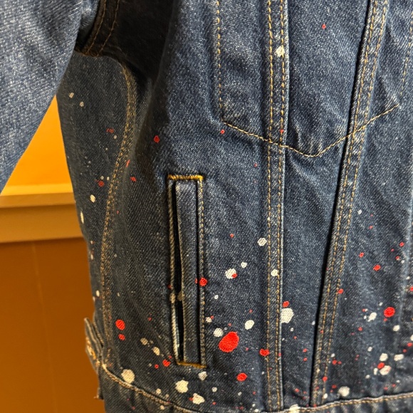 Levis Limited Edition Handmaids Tale Ex-Boyfriend Denim Trucker Jacket  Sz S - Picture 5 of 12